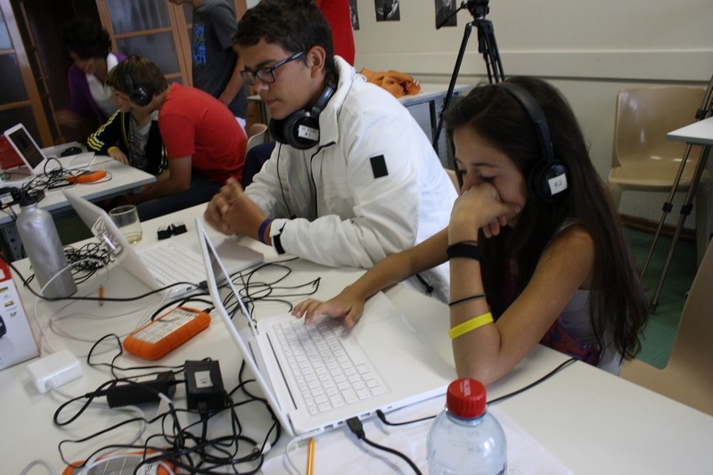 Village Camps International Summer Camp Leysin, Switzerland 2026-07-26 https://www.villagecamps.com/journals_admin/images/714-33-film (16).jpg
